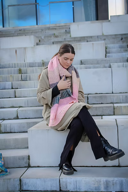 COUTURESCARF - English