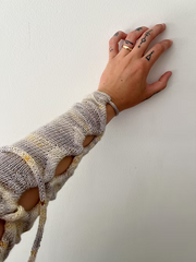 OPUSSWEATER - English