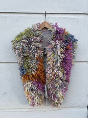 FURRY NECKWARMER - Icelandic