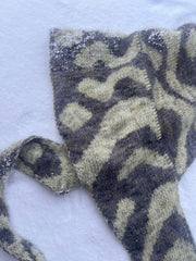 THELMAHOODIE GROOVIE PRINT BLACK