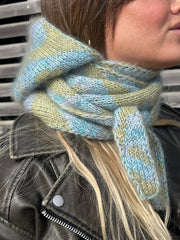 THELMAHOODIE GROOVIE PRINT